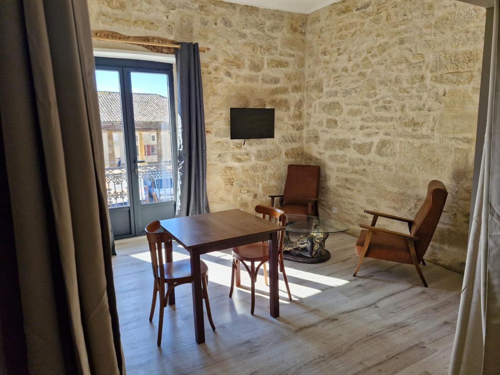 Eden Auberge Villefranche-du-Perigord Bagian luar foto