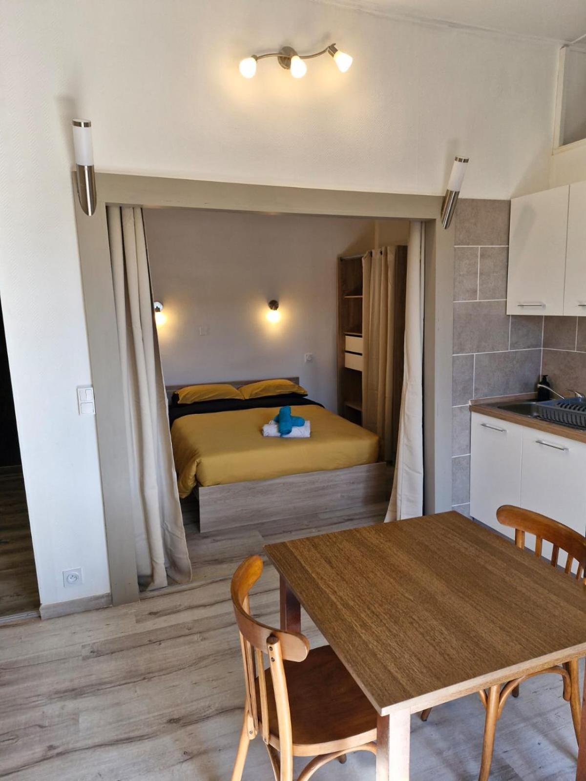 Eden Auberge Villefranche-du-Perigord Bagian luar foto